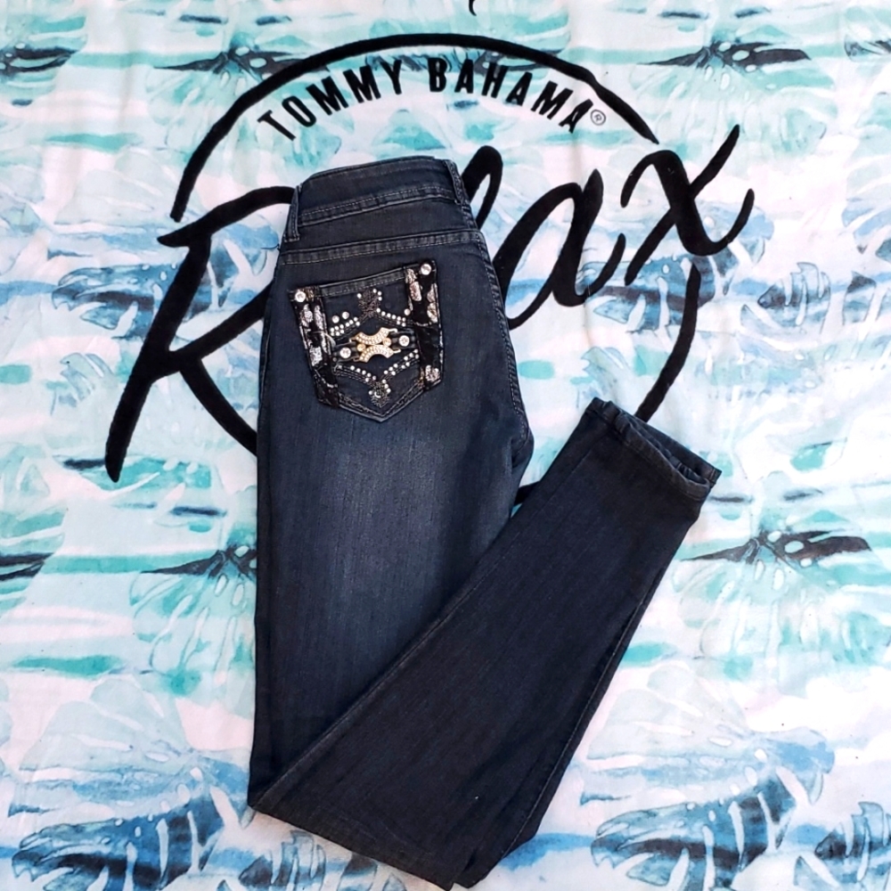 💖 Brand @ Seven Dark Wash Low Cut Jeans